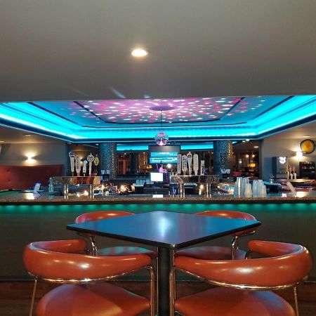 New Hope Inn & Suites Экстерьер фото