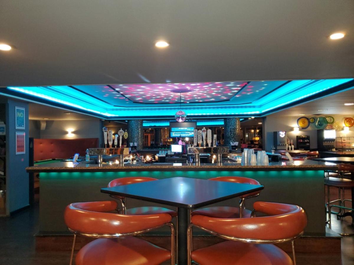 New Hope Inn & Suites Экстерьер фото