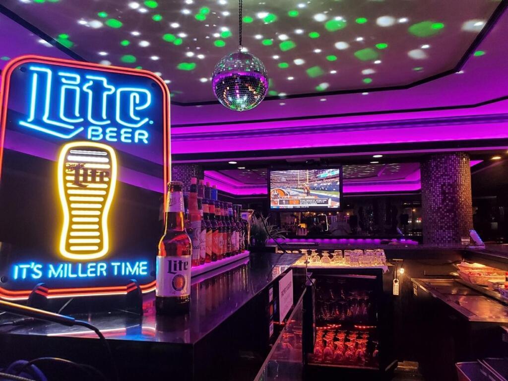 New Hope Inn & Suites Экстерьер фото