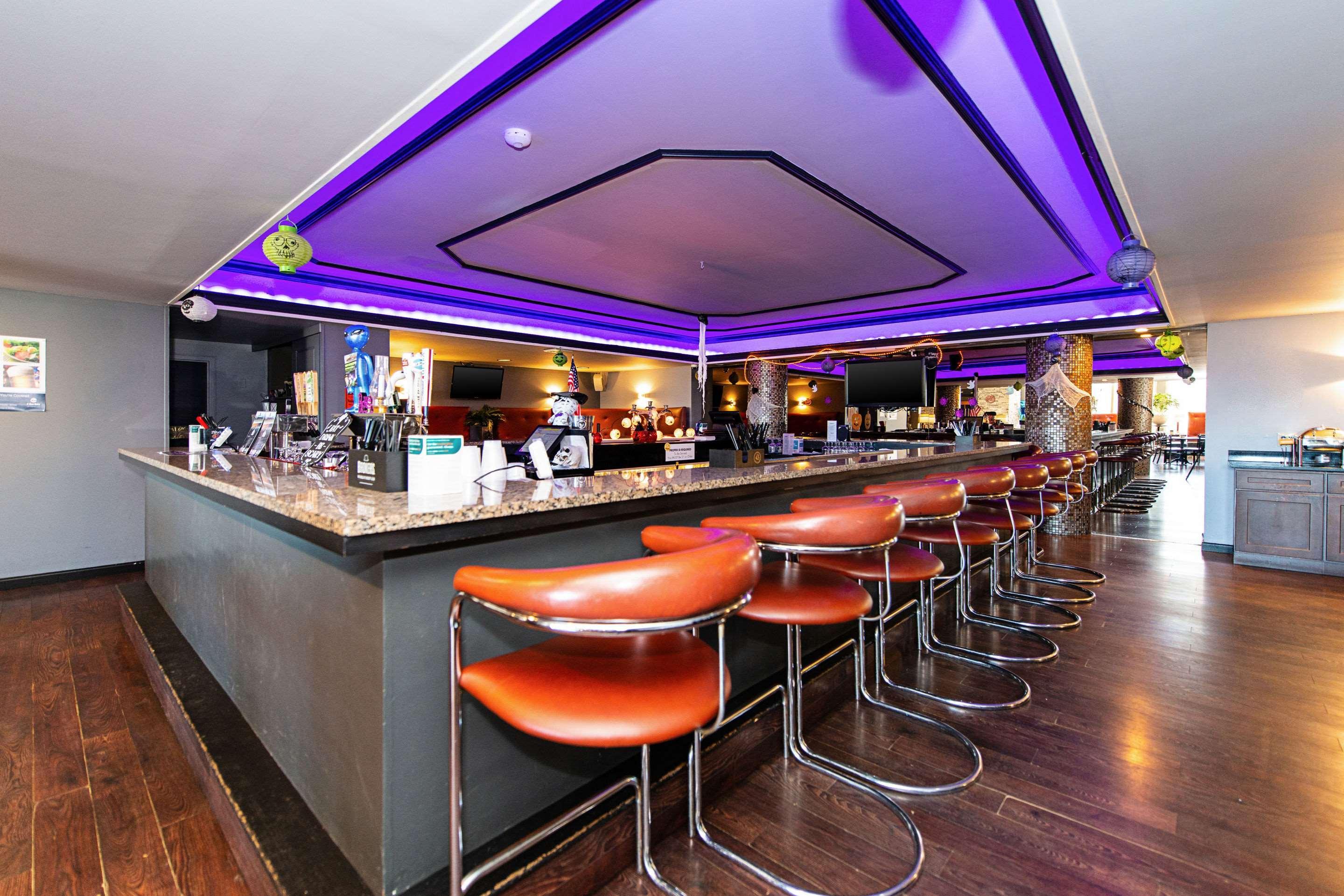 New Hope Inn & Suites Экстерьер фото