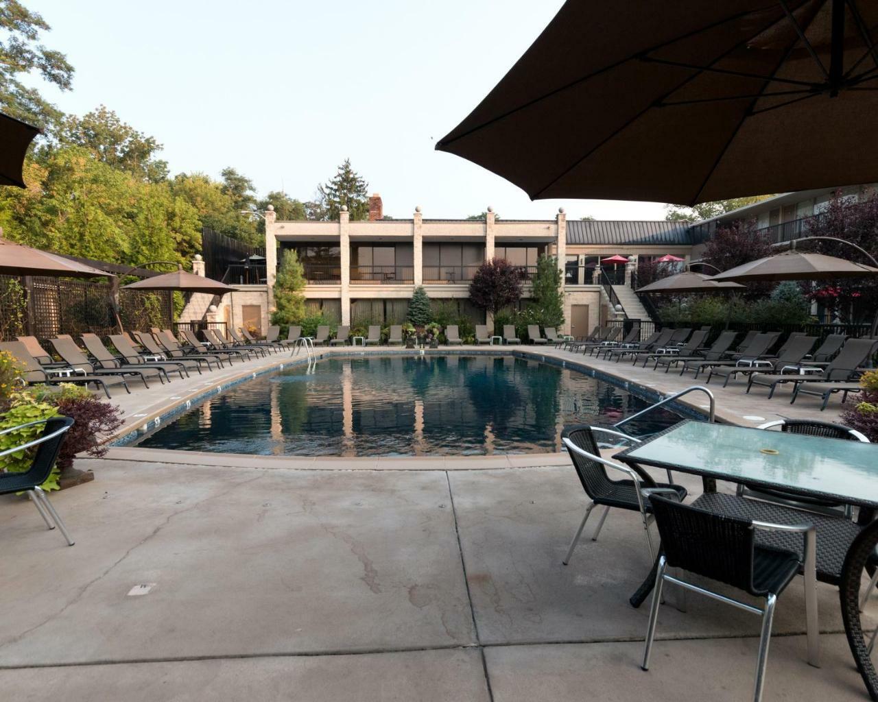 New Hope Inn & Suites Экстерьер фото